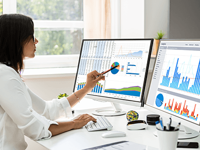 Financial data visualization best practices that a financial leader is working on.